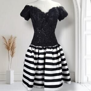 Vintage 1980s Chris Kole for Saks Beaded Gothic Stripe Dress Size 2 Drop Waist